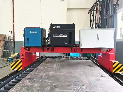 數(shù)控等離子切割機(jī)